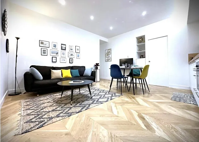 Hypercentre 2 Au Calme Avec Joli Patio Privatif Apartment Nantes