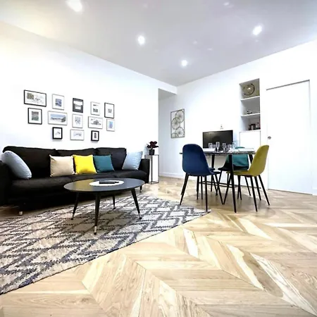 Hypercentre 2 Au Calme Avec Joli Patio Privatif Apartament Nantes