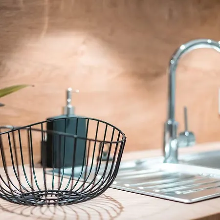 Hypercentre 2 Au Calme Avec Joli Patio Privatif Nantes