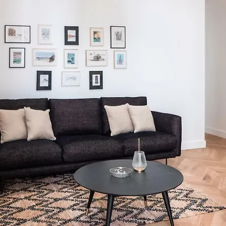 Appartement Hypercentre 2 Au Calme Avec Joli Patio Privatif Nantes